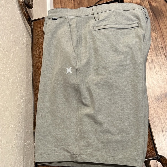 New Hurley Hybrid Walk Short 4-way Stretch, Comfort Waistband & Water-Repellent! - Picture 4 of 6